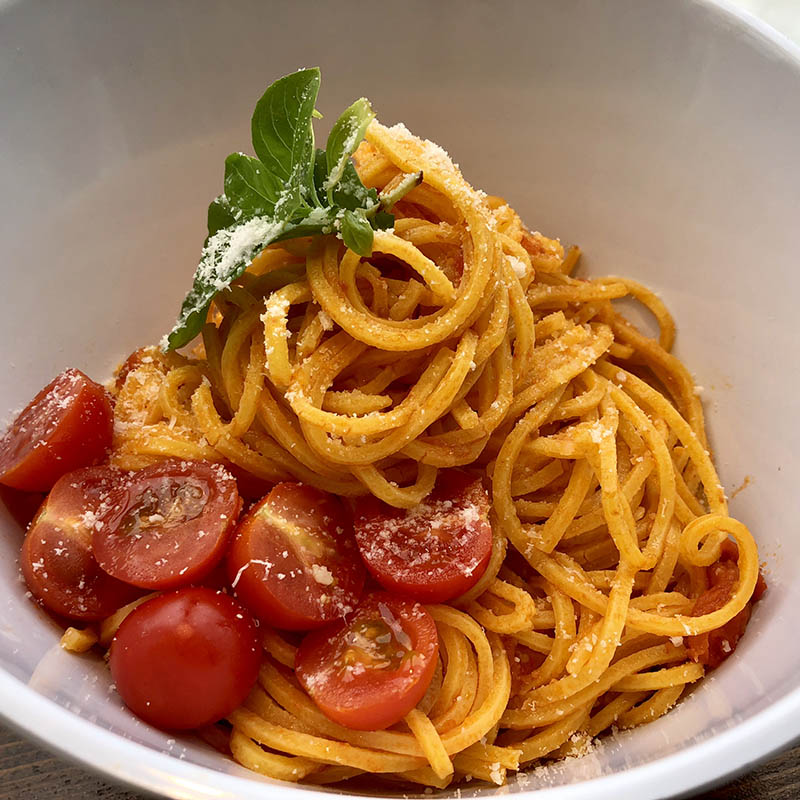 Chitarra pomodoro fresco e basilico